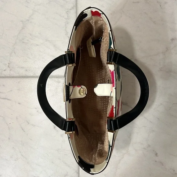 Kate Spade Purse - Picture 4 of 4